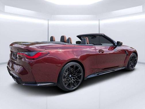 Aventurin Red Metallic 2024 BMW M4 Competition xDrive