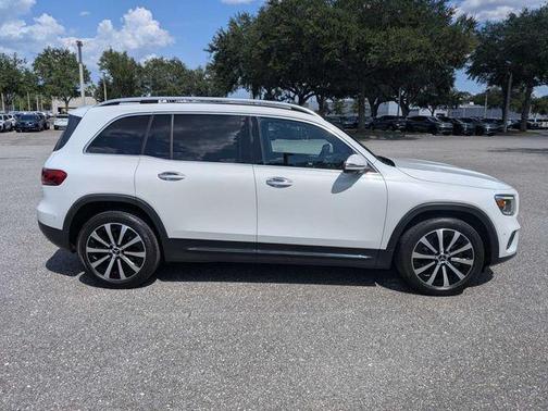 White 2020 Mercedes-Benz GLB 250 Base 4MATIC