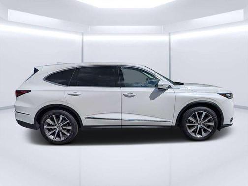 Platinum White Pearl 2026 Acura MDX Technology Package