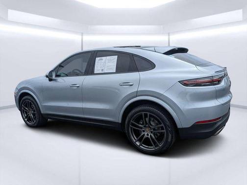 Dolomite Silver Metallic 2021 Porsche Cayenne AWD