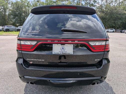 DB Black Crystal Clearcoat 2026 Dodge Durango GT