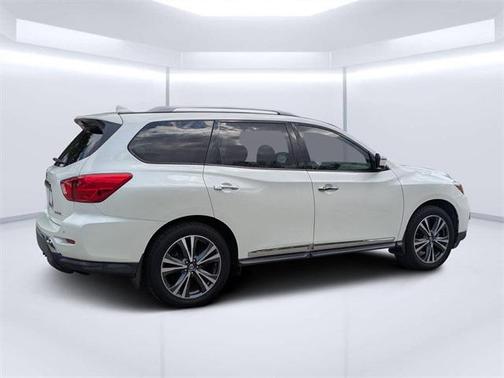 2020 Nissan Pathfinder Platinum