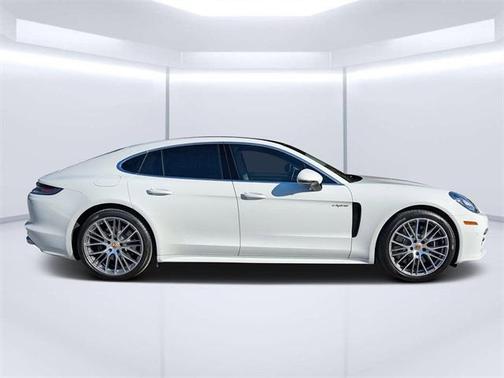 2023 Porsche Panamera 4S
