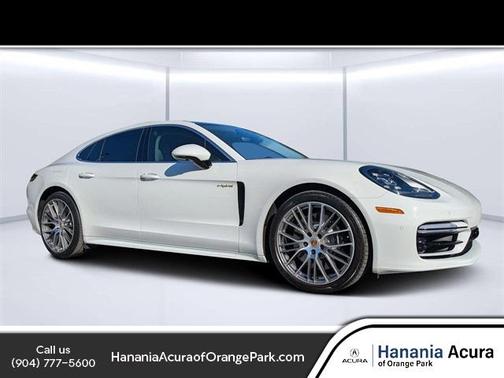 2023 Porsche Panamera 4S