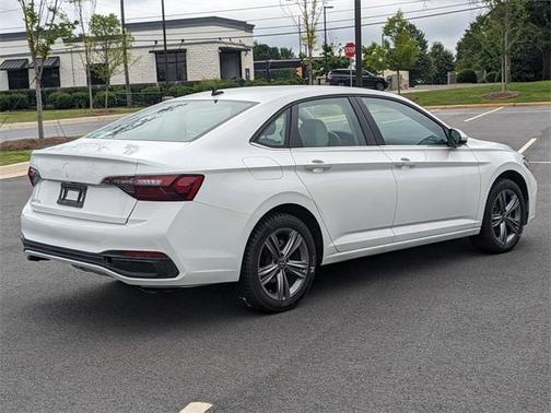 2024 Volkswagen Jetta 1.5T SE