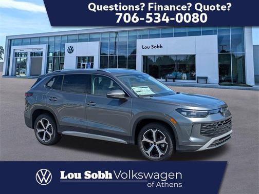 2025 Volkswagen Tiguan 2.0T SE