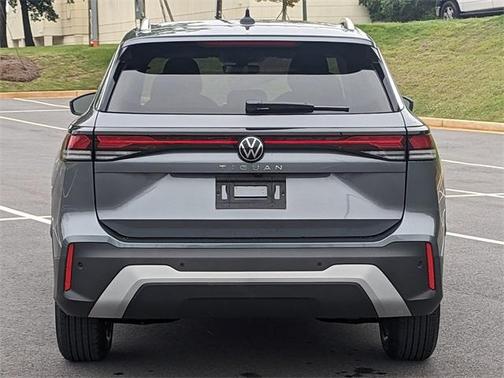 2025 Volkswagen Tiguan 2.0T S