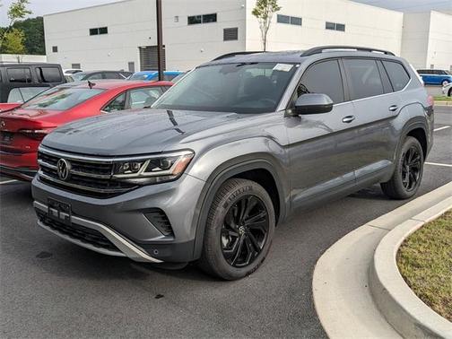 2022 Volkswagen Atlas 2.0T SE w/Technology