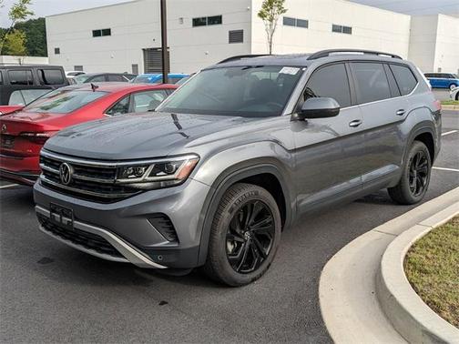 2022 Volkswagen Atlas 2.0T SE w/Technology
