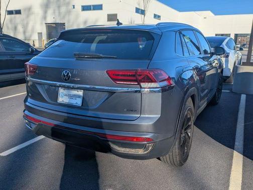 2023 Volkswagen Atlas Cross Sport 2.0T SE w/Technology