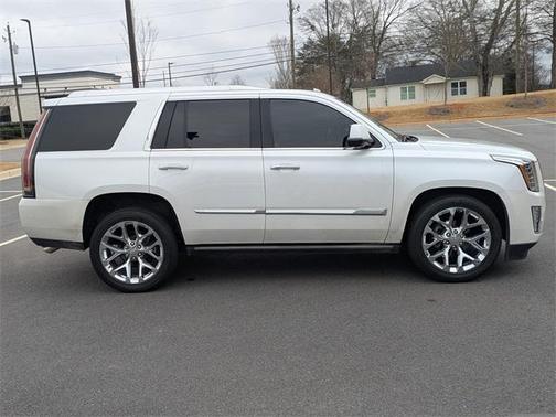 2016 Cadillac Escalade Platinum