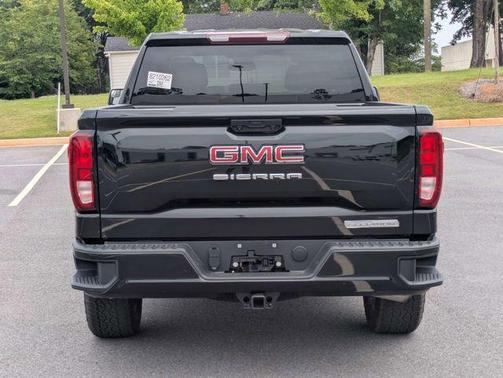 Onyx Black 2024 GMC Sierra 1500 Elevation