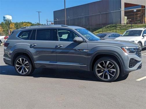2025 Volkswagen Atlas 2.0T SEL Premium R-Line