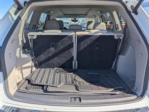 2021 Volkswagen Atlas 3.6 V6 SE w/ Technology