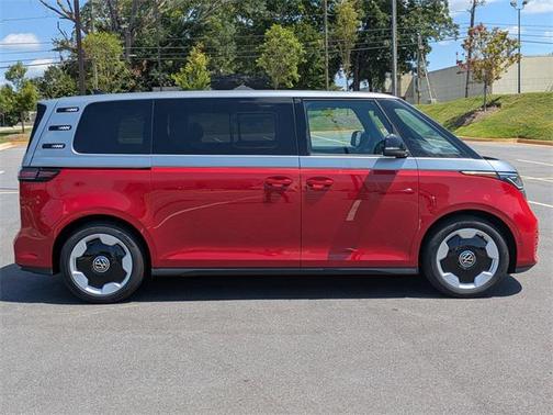 2025 Volkswagen ID. Buzz Pro S Plus