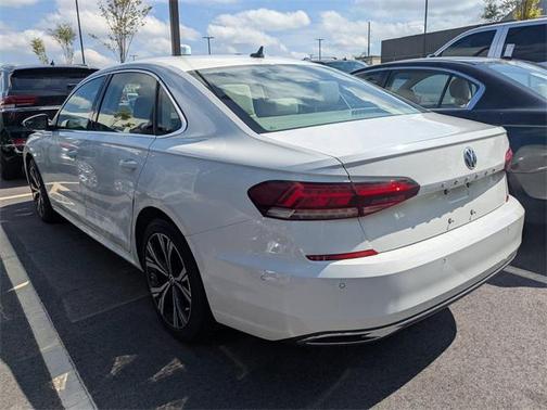2020 Volkswagen Passat 2.0T SEL