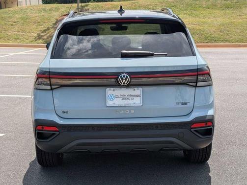 Gray 2026 Volkswagen Taos 1.5T SE Black