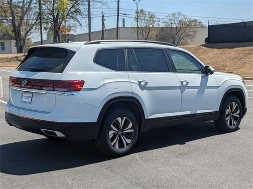 2025 Volkswagen Atlas 2.0T SE
