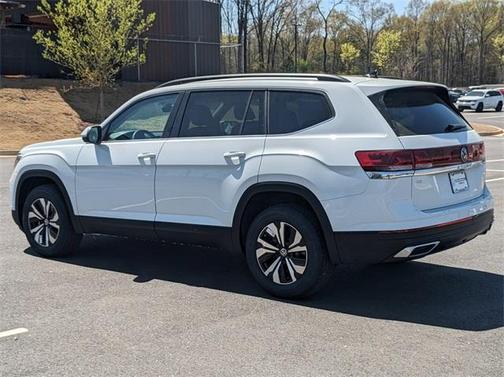 2025 Volkswagen Atlas 2.0T SE