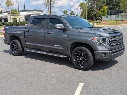 2018 Toyota Tundra SR5