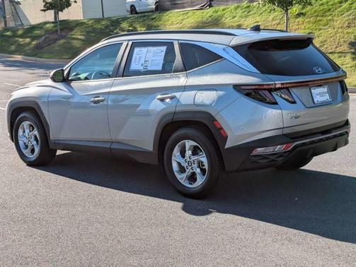 Shimmering Silver 2022 Hyundai TUCSON SEL