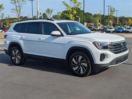2025 Volkswagen Atlas 2.0T SE w/Technology