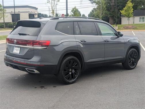 2025 Volkswagen Atlas 2.0T SE