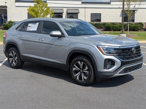 2026 Volkswagen Atlas Cross Sport 2.0T SE