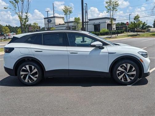 2025 Volkswagen ID.4 Pro