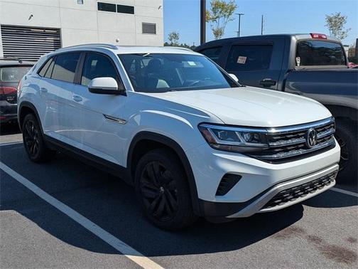2023 Volkswagen Atlas Cross Sport 2.0T SE w/Technology