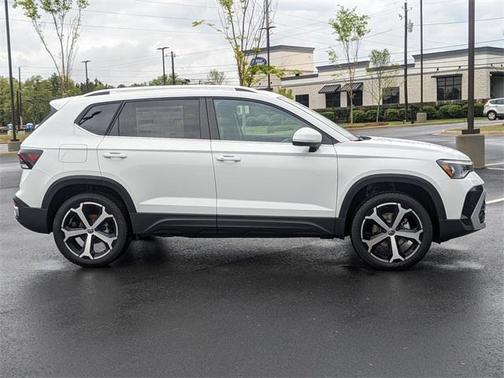 2025 Volkswagen Taos 1.5T SEL