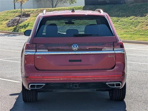 2024 Volkswagen Atlas 2.0T SEL Premium R-Line