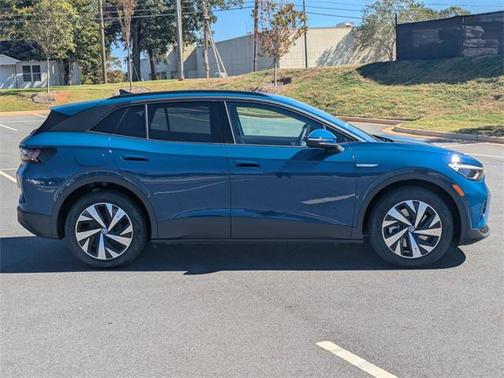 2025 Volkswagen ID.4 Pro