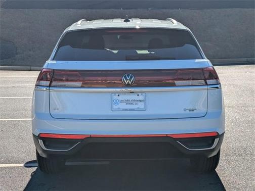 2026 Volkswagen Atlas Cross Sport 2.0T SE