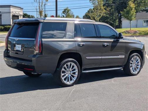 2020 Cadillac Escalade Luxury