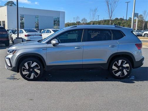 2024 Volkswagen Taos 1.5T SEL