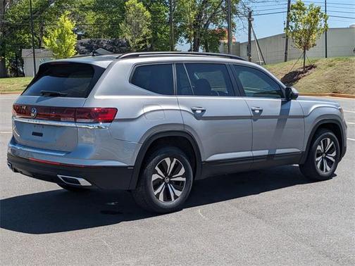 2025 Volkswagen Atlas 2.0T SE