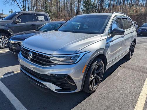 2023 Volkswagen Tiguan 2.0T SE R-Line Black