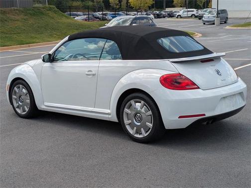 2016 Volkswagen Beetle 1.8T SEL