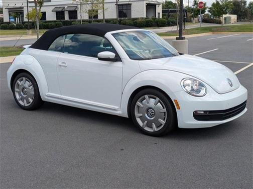 2016 Volkswagen Beetle 1.8T SEL