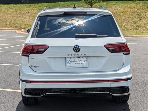 2022 Volkswagen Tiguan 2.0T SE R-Line Black