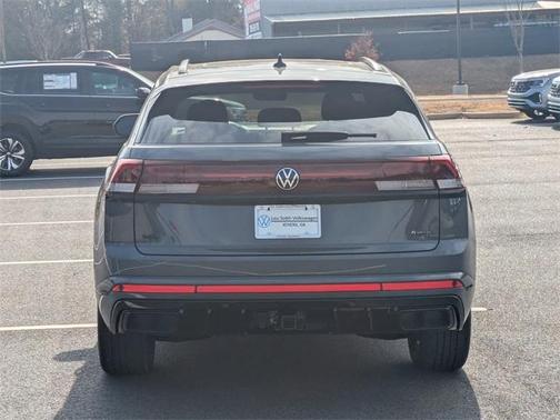 2026 Volkswagen Atlas Cross Sport 2.0T SEL R-Line Black