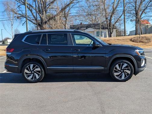 2025 Volkswagen Atlas 2.0T SEL