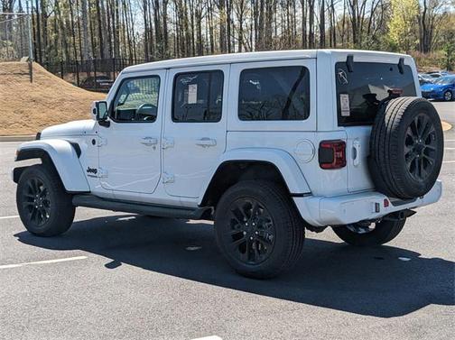 2021 Jeep Wrangler Unlimited Sahara Altitude