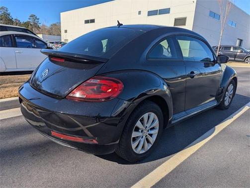 2017 Volkswagen Beetle 1.8T S