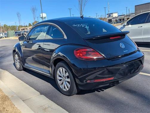 2017 Volkswagen Beetle 1.8T S
