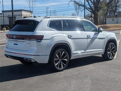 2025 Volkswagen Atlas 2.0T SEL Premium R-Line