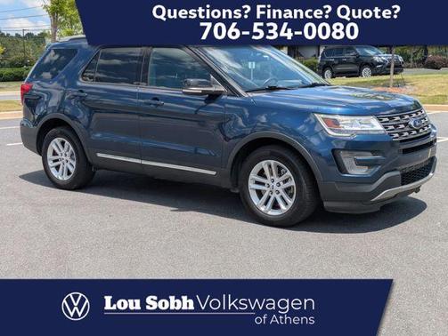 Blue 2017 Ford Explorer XLT