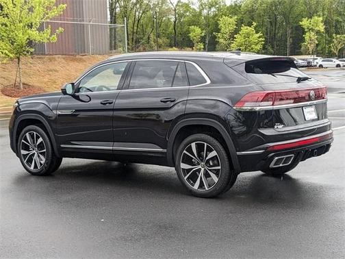 2025 Volkswagen Atlas Cross Sport 2.0T SEL Premium R-Line