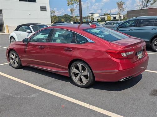2018 Honda Accord Touring 2.0T